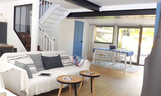 Ploeren Chalet De Esquí | Cosy 3-star holiday home, 6 people