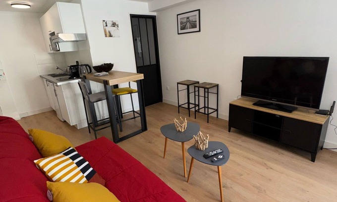 Poitiers Apartamento | Cosy accommodation close to station/centre/Blossac