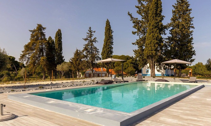 Sao Martinho Villa | Precioso apartamento en villa para 7 personas con A/C, WIFI, piscina, TV y terraza