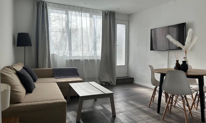Saint-Laurent Apartamento | Cosy apartment 5 minutes from downtown
