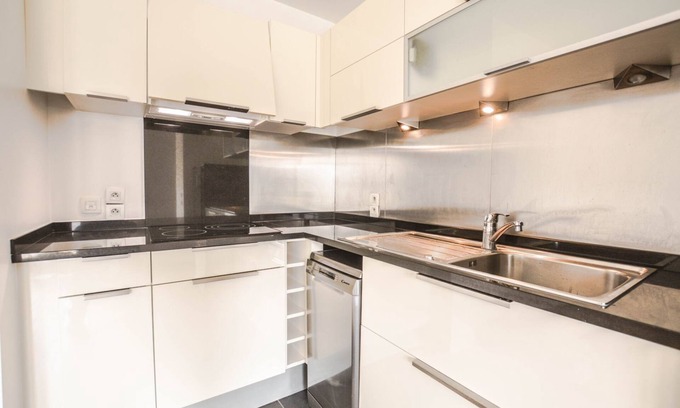 Bois-Colombes Apartamento | Cosy Apartment close to Paris Center.