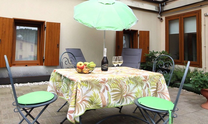 Valdobbiadene Apartamento | Precioso apartamento para 2 personas con WIFI, A/C, TV y balcón
