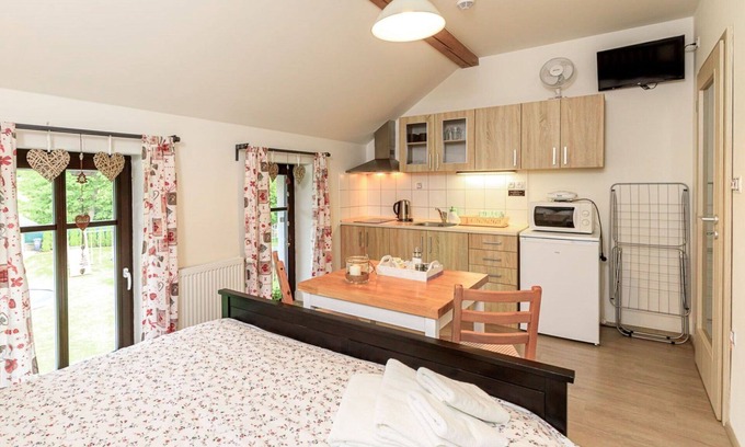 Arnoltice Apartamento | Bonito apartamento para 2 personas con WIFI, TV y terraza