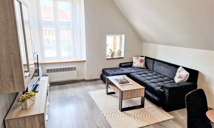 Broumov Apartamento | Precioso apartamento para 4 personas con WIFI, TV y aparcamiento