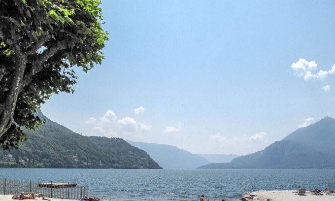 Bellano Apartamento | Cosy apartment for 4 guests with WIFI, TV, balcony and parking