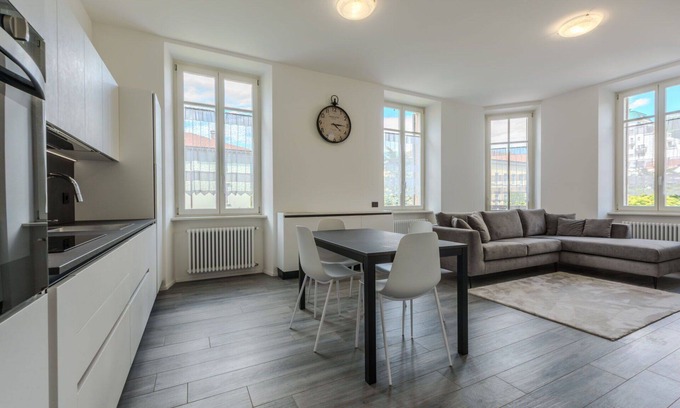 Rovereto Apartamento | Hermoso apartamento para 5 personas con WIFI, TV, balcón y aparcamiento