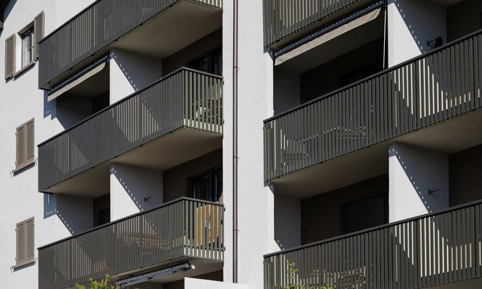 Falera Apartamento | Acogedor apartamento para 5 personas con WIFI, piscina, TV, balcón y vista panorámica