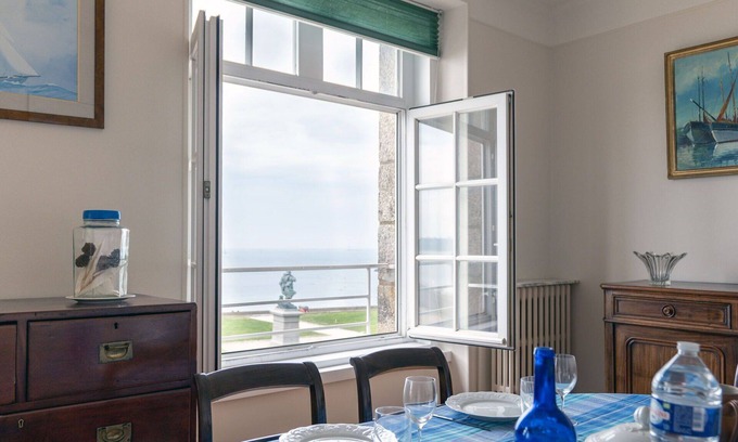 Ille-et-Vilaine Apartamento | Hermoso apartamento para 6 personas con TV