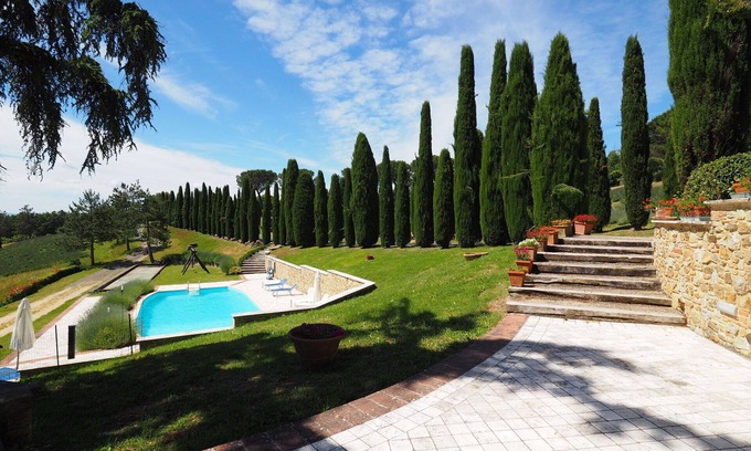 Volterra Apartamento | Acogedor apartamento con WIFI, piscina, vista panorámica y aparcamiento, cerca de San Gimignano