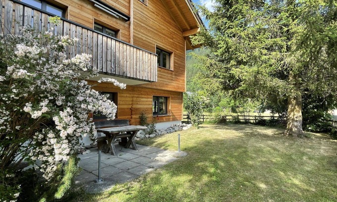 Reckingen Apartamento | Precioso apartamento para 3 personas con WIFI, TV y balcón