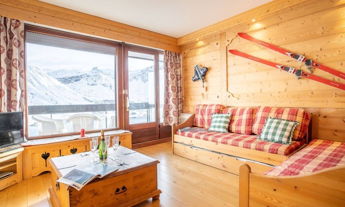 Tignes Apartamento | Hermoso apartamento para 8 personas con WIFI, TV y balcón