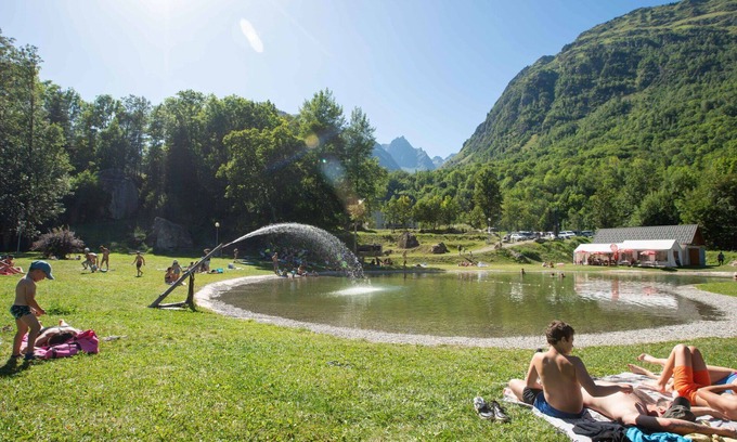 Saint-Colomban-des-Villards Apartamento | Precioso apartamento para 8 personas con internet, TV, terraza, mascotas permitida y aparcamiento