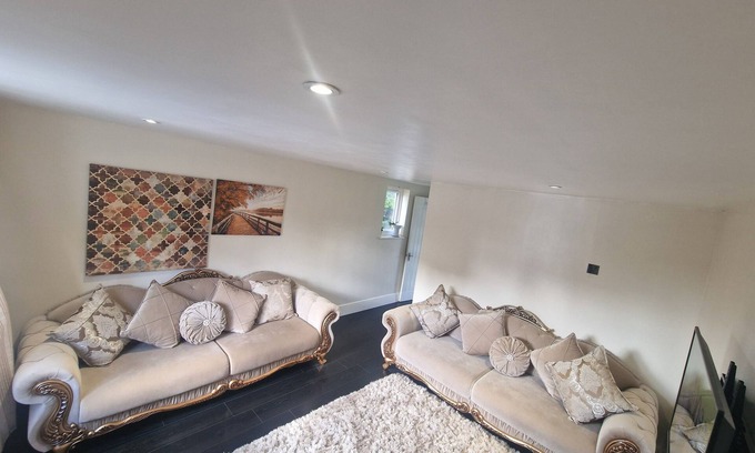Crawley Apartamento | Cosy Apartment in Crawley City Centre