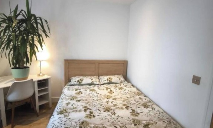 Feltham North Apartamento | Cosy apartment near Heathrow