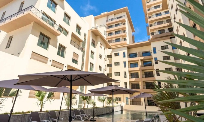 Ain Harrouda Apartamento | Cosy apartment, swimming pool, near the sea, family, couple Zenata Casablanca