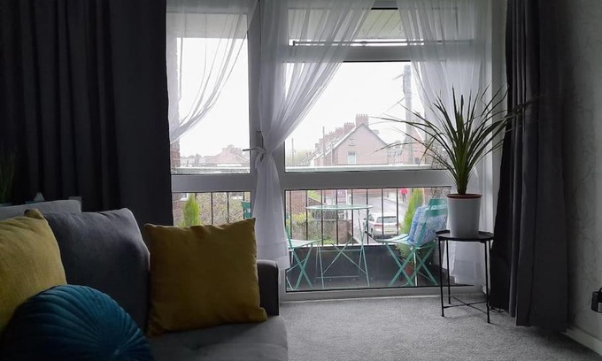 North Bitchburn Apartamento | Cosy Apartment with Balcony and Breakfast