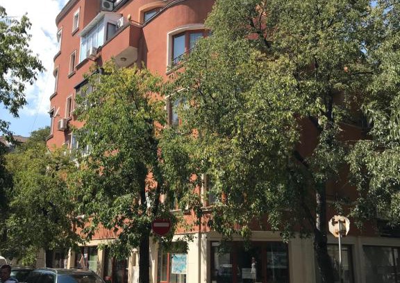 Odesos Apartamento | Cosy Apartment with beautiful terrace in the heart of Varna