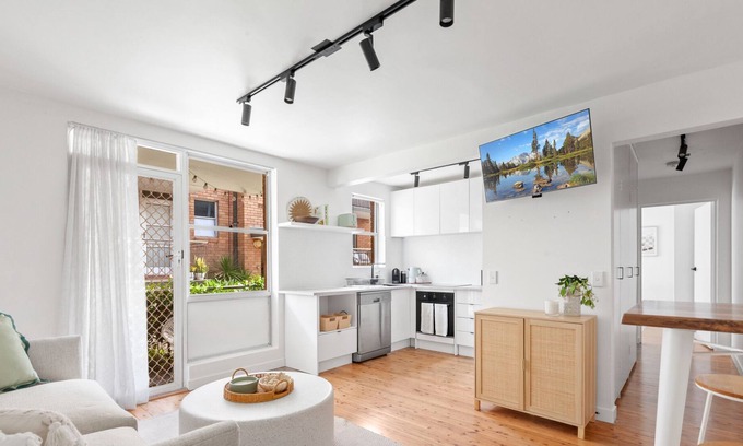 Dee Why Apartamento | Cosy & Bright 1-Bed Apartment Close to the Beach