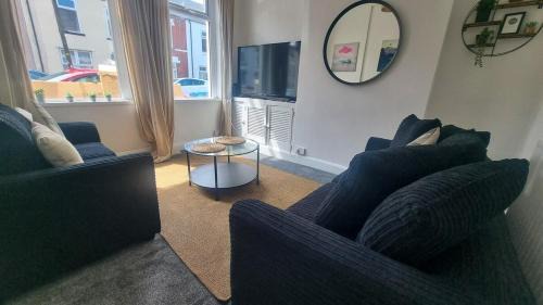 Grangetown Apartamento | Cosy bright 4 bed house 11mins from Cardiff centre