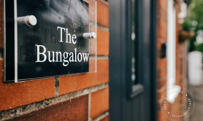 Butetown Casa | Cosy Central Cardiff Bungalow