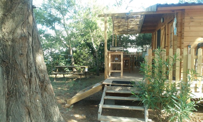 Marseillan Chalet De Esquí | Cosy chalet just a stone's throw from the beach, surrounded by greenery.