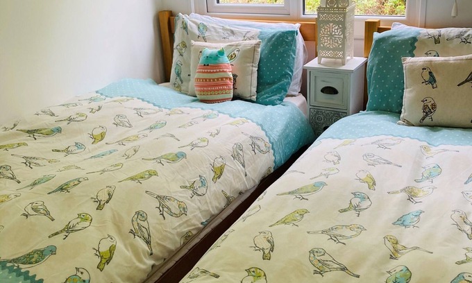 Pembroke Chalet De Esquí | Cosy chalet located 6 min walk from the beach!