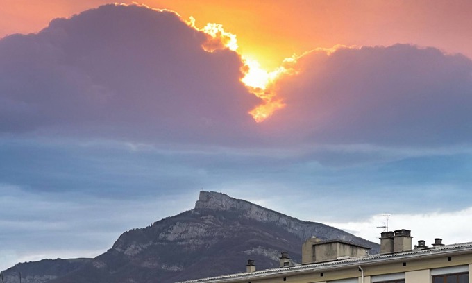 Chambery Apartamento | Cosy & Chill - 4 Voyageurs - Parking Gratuit 𒊹