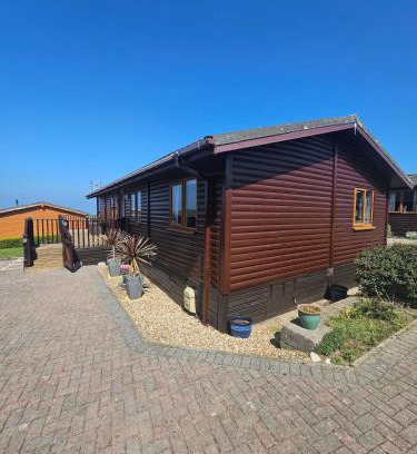 Mullacott Casa | Cosy Coastal Lodge