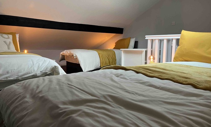 Bury Casa | Superior-Vista a la Ciudad-Casa-Baño Privado