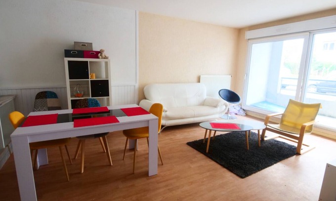 Madeleine - Saint-Leonard Apartamento | Cosy, comfortable apartment