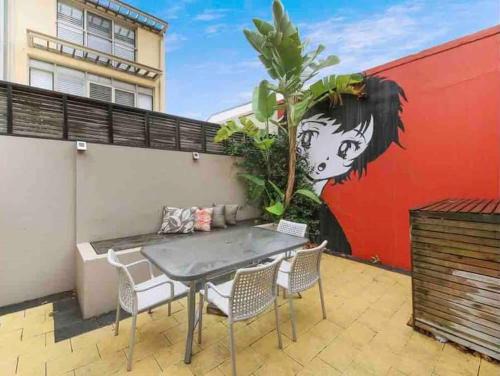 Pyrmont Casa | Cosy Cottage Funky ICC Darling Harbour Sydney