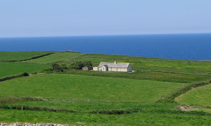 Doonbeg Cabaña | Acogedora cabaña con vista al mar