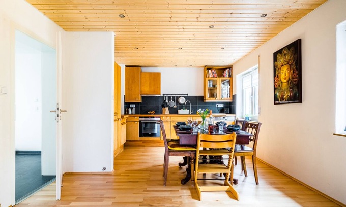 Tuningen Casa | Acogedora casa unifamiliar cerca de la Selva Negra y el Lago de Constanza