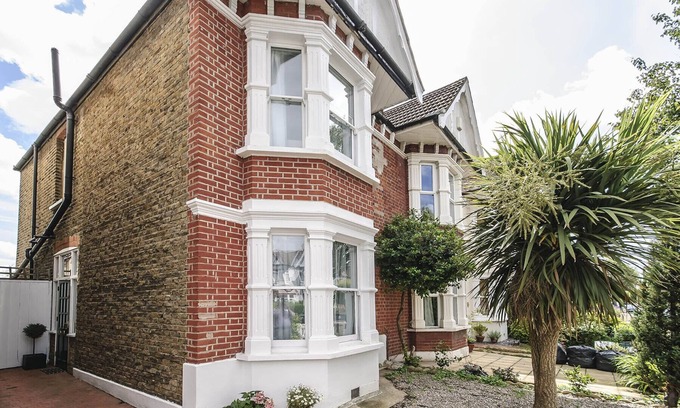 Walpole Casa | casa eduardiana con estilo cerca de tiendas y tubo - 10 minutos Ealing Broadway
