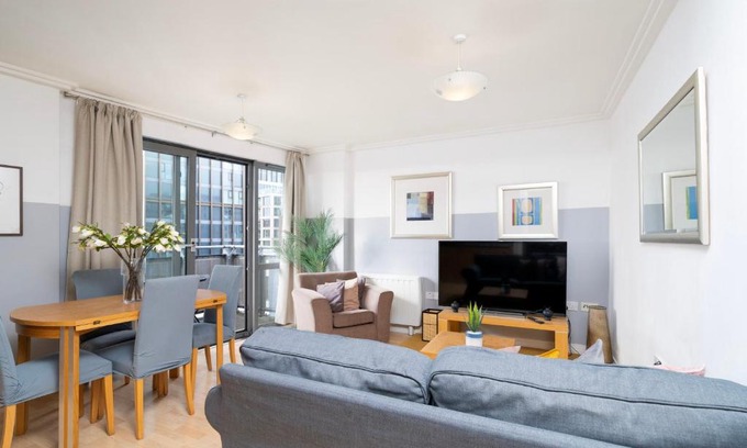 East Acton Apartamento | Cosy Flat right opp tube station
