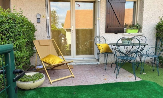 Merville-Franceville-Plage Apartamento | Cosy studio near the sea