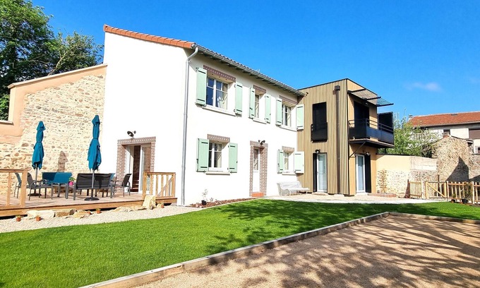 Brioude Casa | Cosy gîte near town center