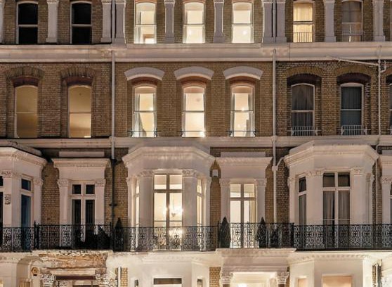 Campden Apartamento | Cosy High-ceiling Victorian flat with balcony - 2mins to Hyde Park, Kensington Palace, NottingHill, High Street Kensington,2BR 2Baths