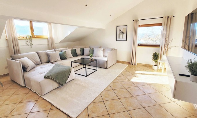 Bodenmais Apartamento | Cosy holiday flat in Bodenmais I Sauna I Balcony I View Silberberg