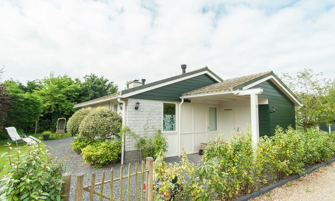 Petten Casa | Cosy Holiday Home in Petten by the Beach