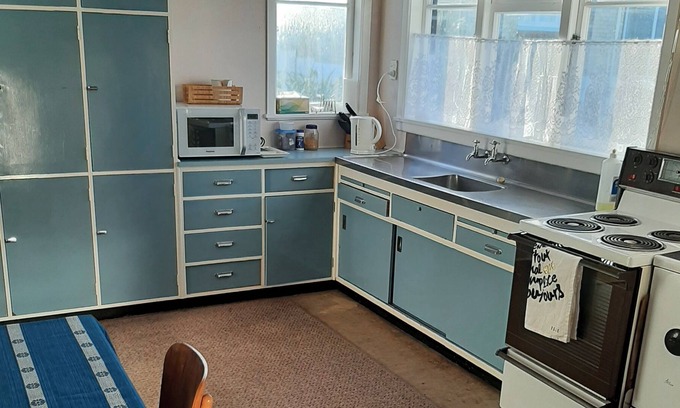 Waiotahi Casa | Cosy Holiday House, close to the Motu Bike Trail