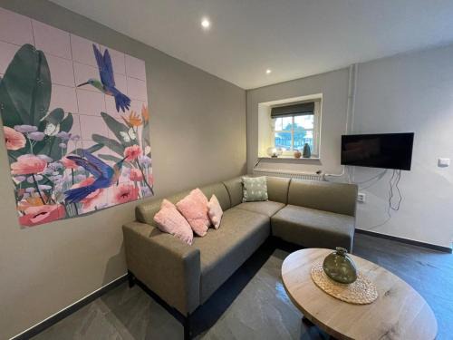 Colmont Casa | Cosy Holliday Home for 3 persons