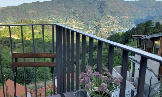 Cova Cabaña | Casa acogedora con vistas a Gerês