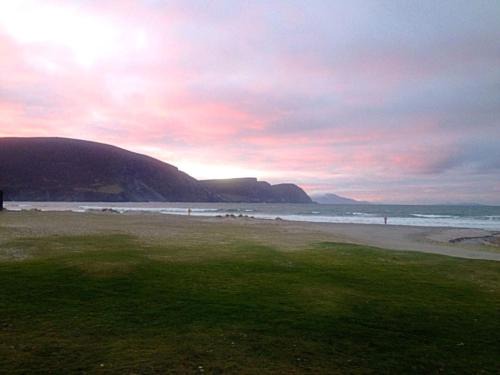 Keel Casa | Cosy Keel Cottage