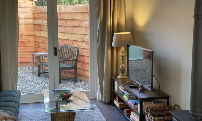 New Forest District Cabaña | Cosy Luxury Cabin in the heart of the New Forest National Park