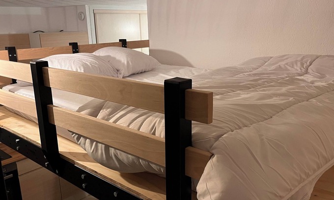 Le Grand Large Apartamento | Cosy, modern studio 5 minutes from the beach and all amenities