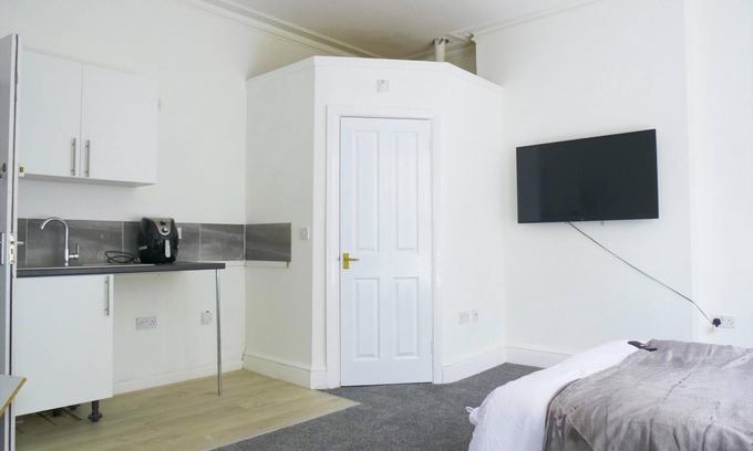Leamington Spa Apartamento | Cosy & Modern 1 Bed Studio