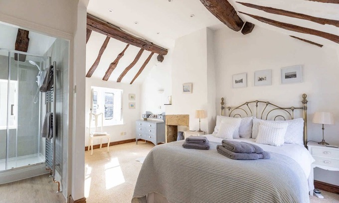 Honley Casa | Cosy one bed accommodation in Honley, Yorkshire