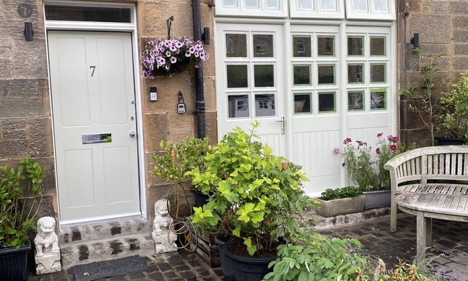 Comely Bank Apartamento | Cosy original Mews House in the centre of the city