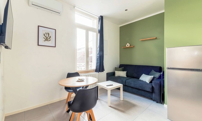 Les Poulettes Apartamento | Cosy, quiet, air-conditioned T2 apartment